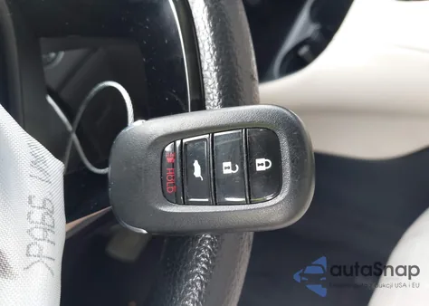 2024 Honda Hr-V Awd Lx z USA, uszkodzony, nr VIN 3CZRZ2H37RM739510